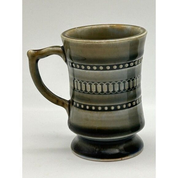 Wade‎ Irish Porcelain Two Miniature Posy Vases  Made in Ireland shamrock MINI - Picture 2 of 11